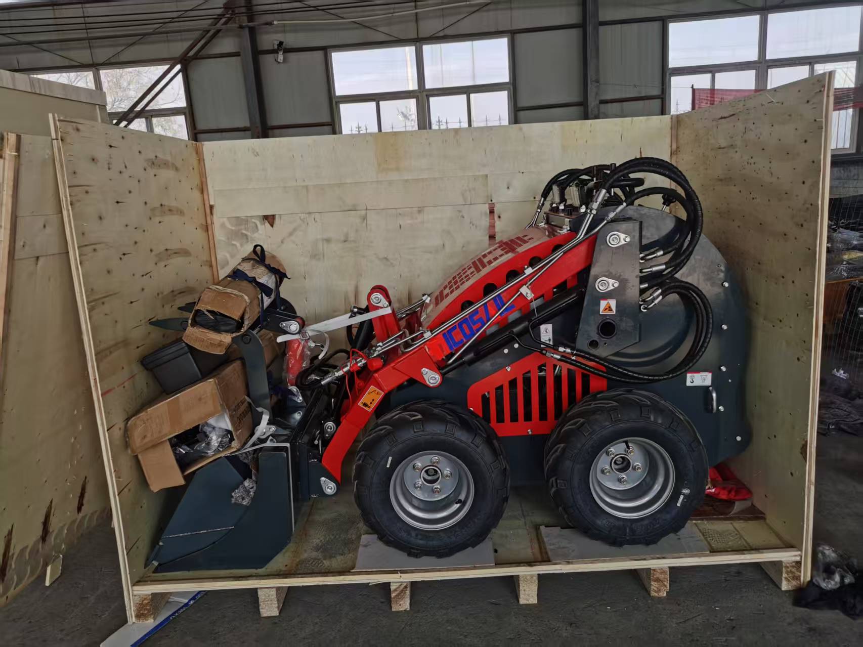 Skid Steer Loader - Мини-погрузчик 380E с полным приводом и