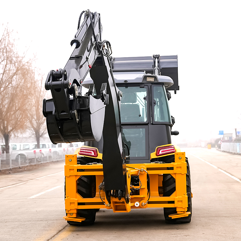 Усиленная противоударная рама, – обзор и цена Tractor Backhoe