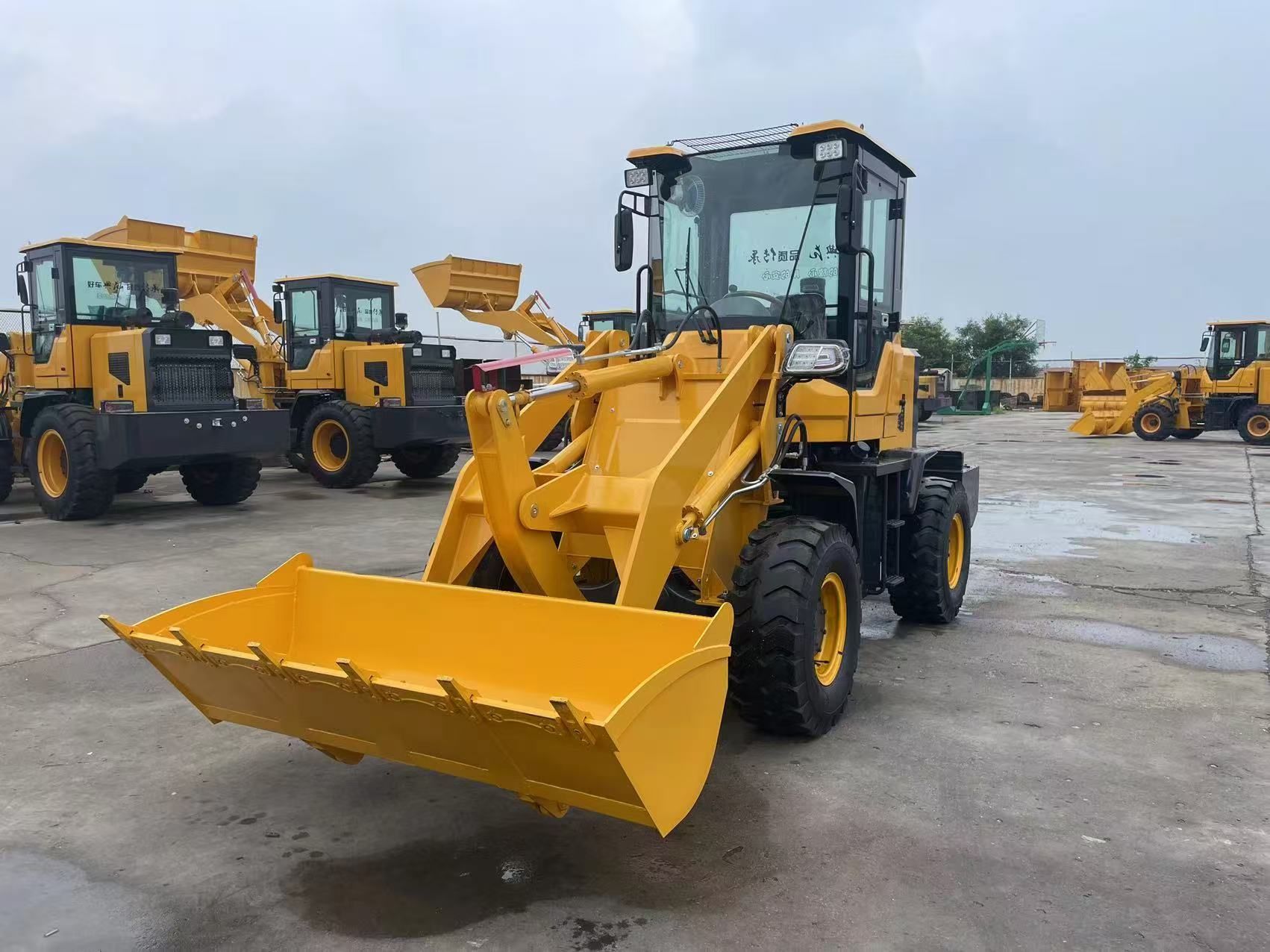 Доступный подержанный экскават – обзор и цена Tractor Backhoe