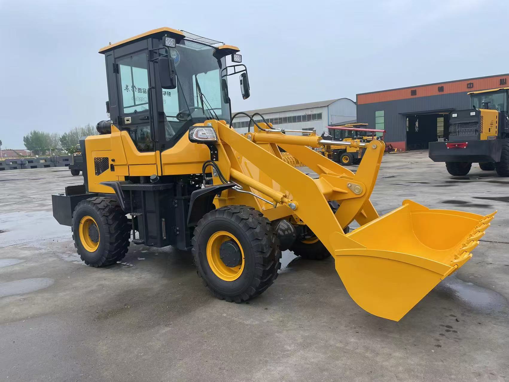 Доступный подержанный экскават – обзор и цена Tractor Backhoe